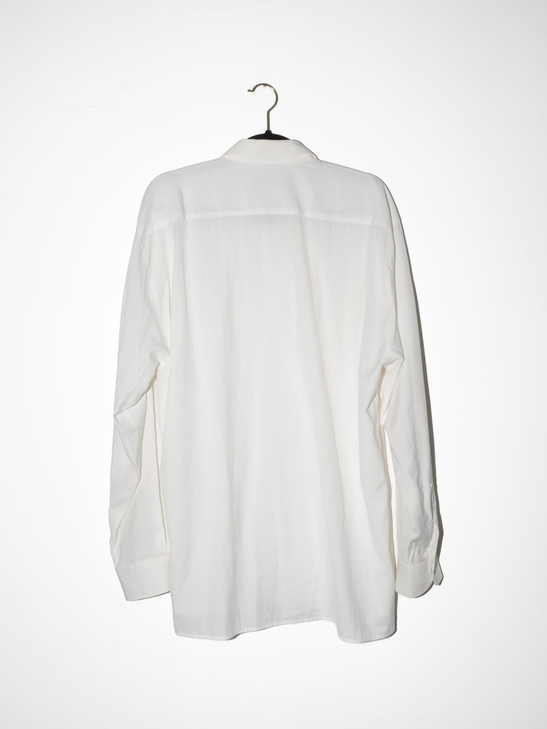 White Classic Buttoned Shirt