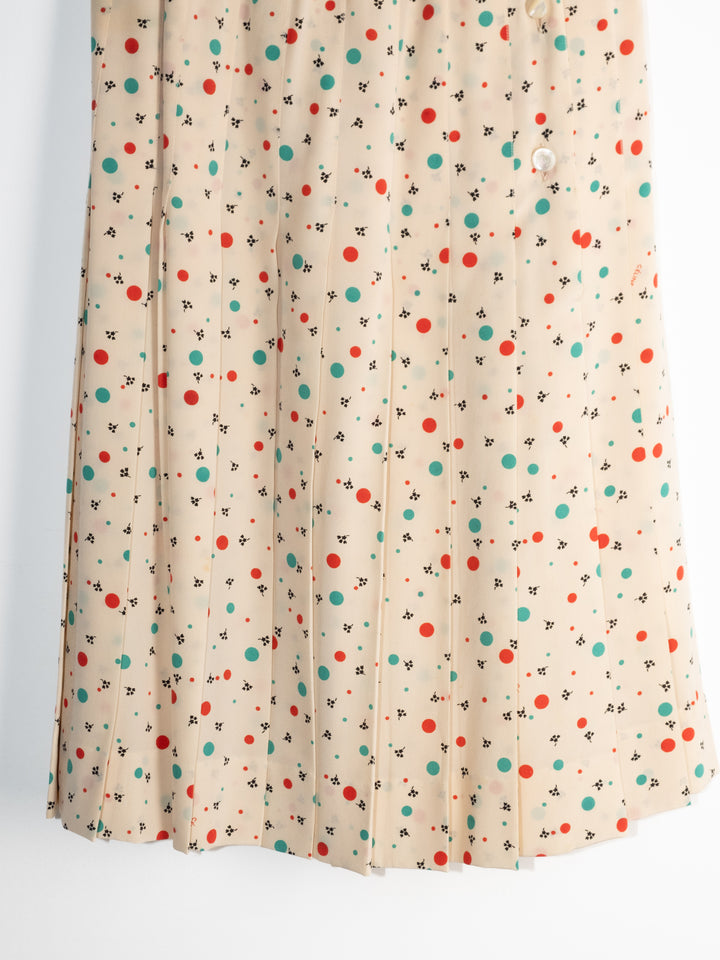 Creme Dots Suit