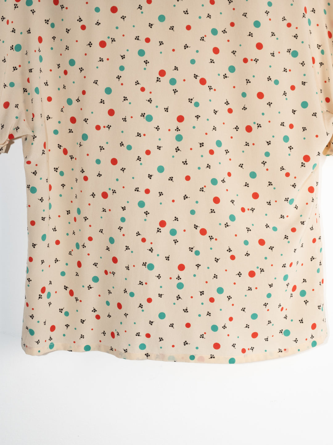 Creme Dots Suit