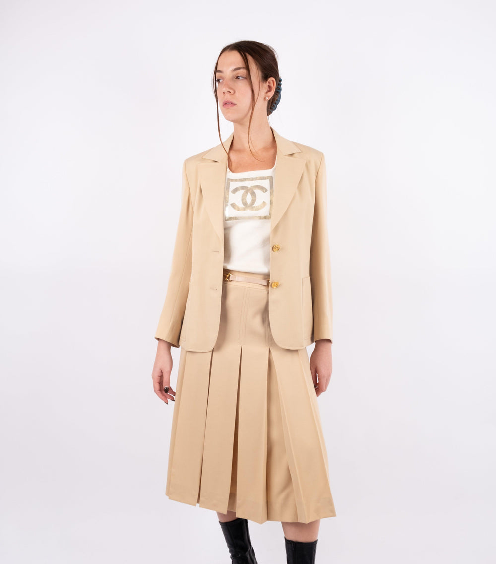 Creme Blazer-Skirt Suit - Volver