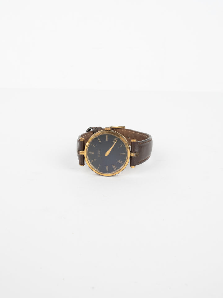 Gucci - Brown Leather Round Watch