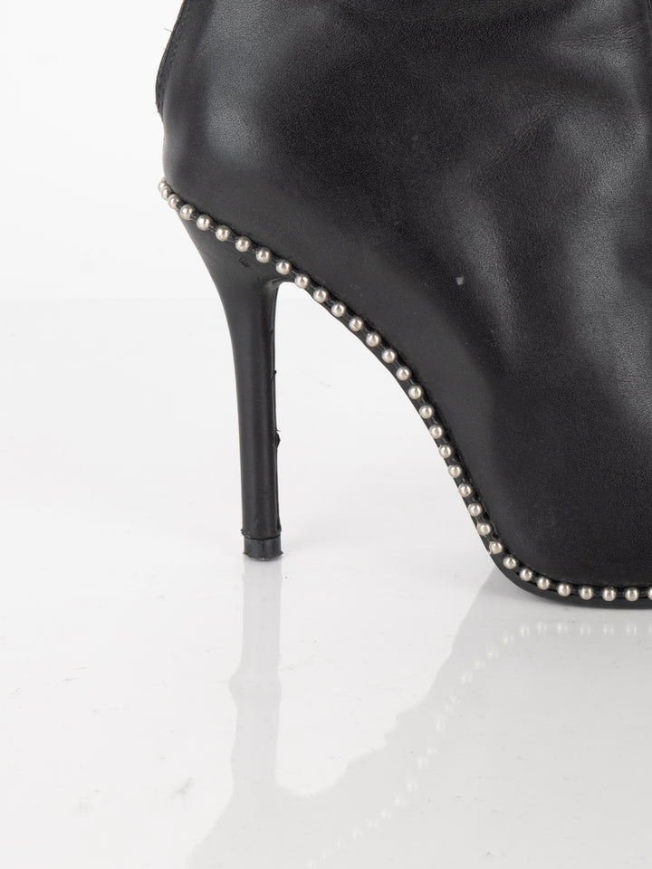 Black Heel Boots