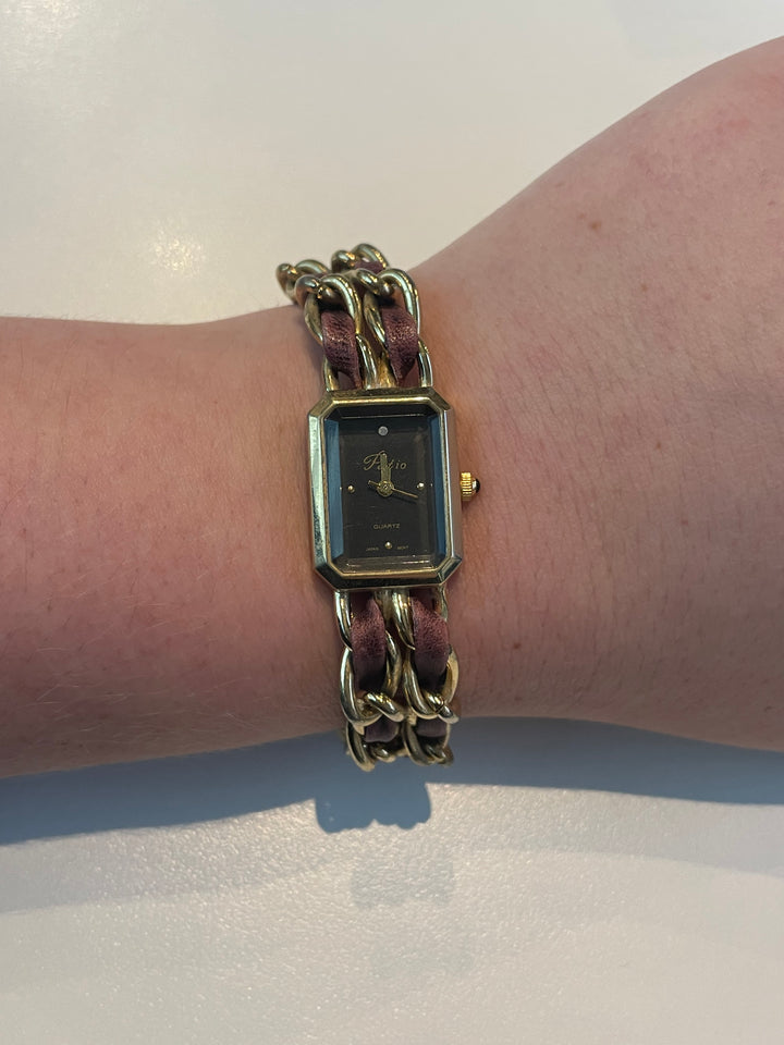 Vintage - Gold Leather Watch